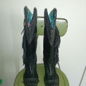 Corral snip toe cowboy boots